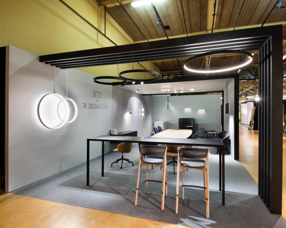 17-1810 Delta Light Arco - Zeeprojects 20-25