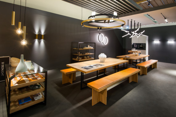 18-1637 Delta Light - Zeeprojects 20-30