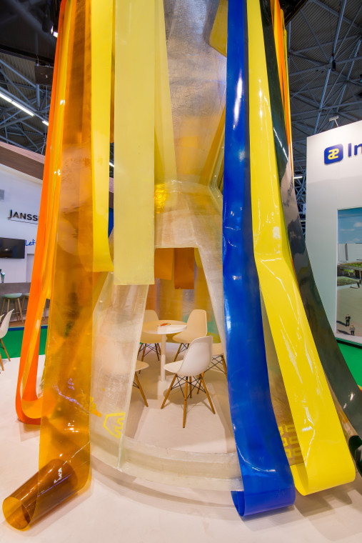 18-1833 OZ - Zeeprojects 20-30